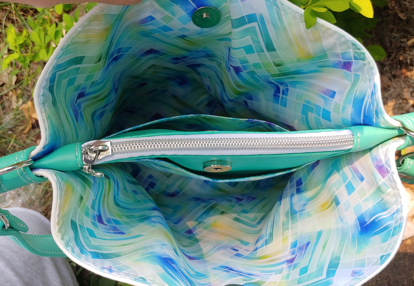 Hinterland Crossbody / Shoulder Bag