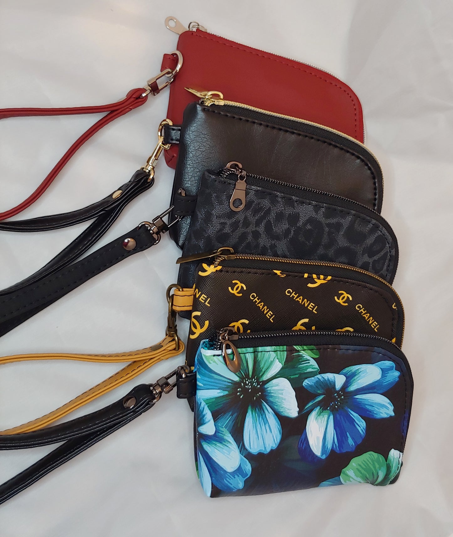 Yarrow Pouch Wristlet