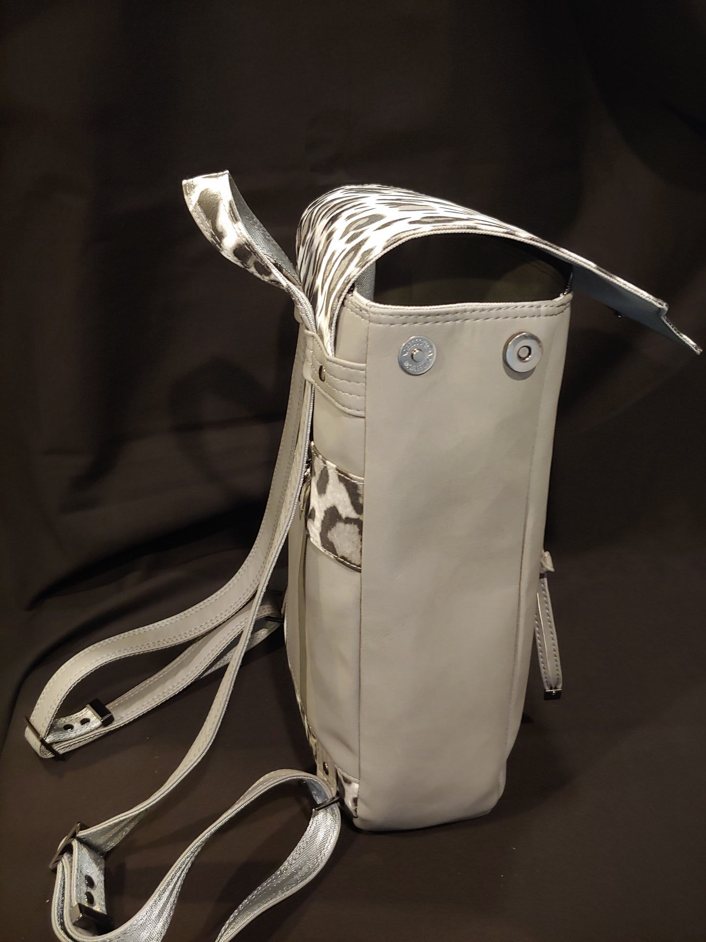 Linnea Backpack / Crossbody